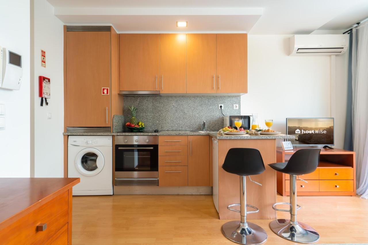 Appartamento Host Wise - Bright Quiet Flats - Prime Location OOporto Esterno foto
