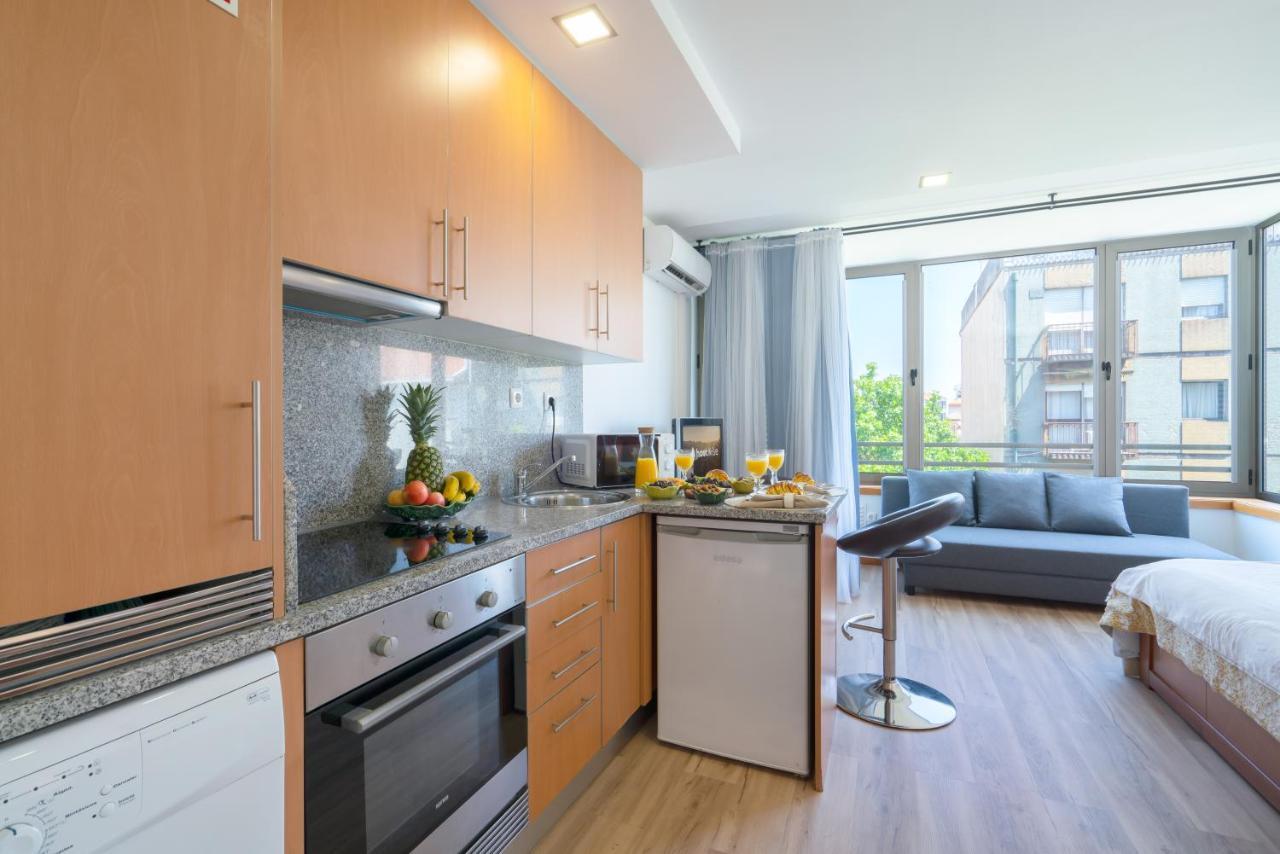 Appartamento Host Wise - Bright Quiet Flats - Prime Location OOporto Esterno foto