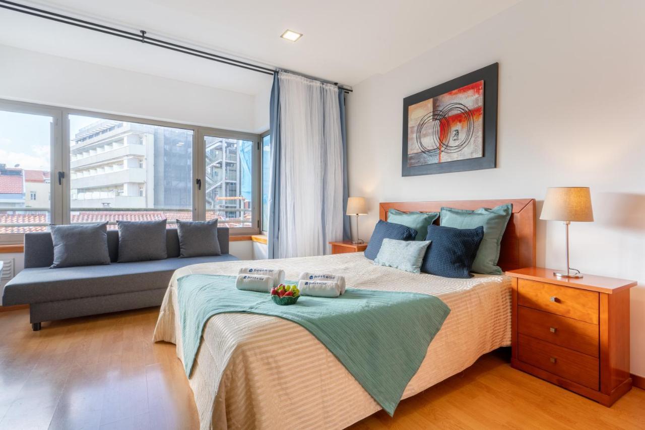Appartamento Host Wise - Bright Quiet Flats - Prime Location OOporto Esterno foto