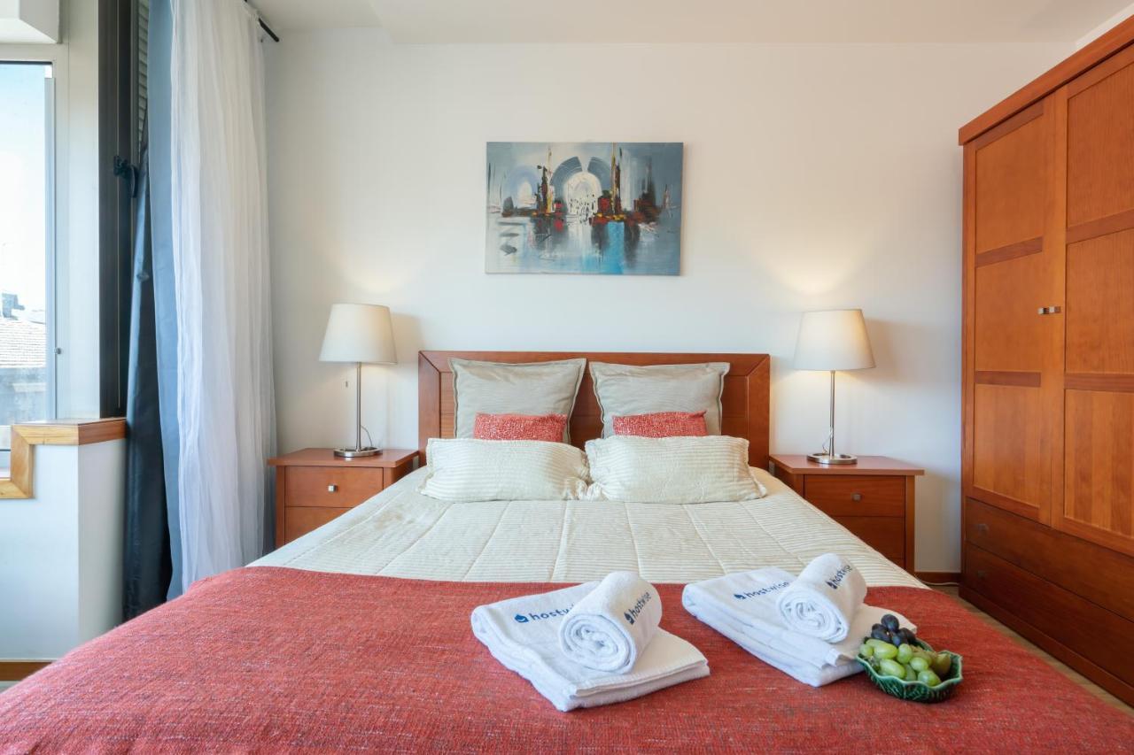 Appartamento Host Wise - Bright Quiet Flats - Prime Location OOporto Esterno foto