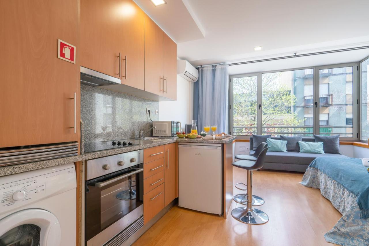 Appartamento Host Wise - Bright Quiet Flats - Prime Location OOporto Esterno foto
